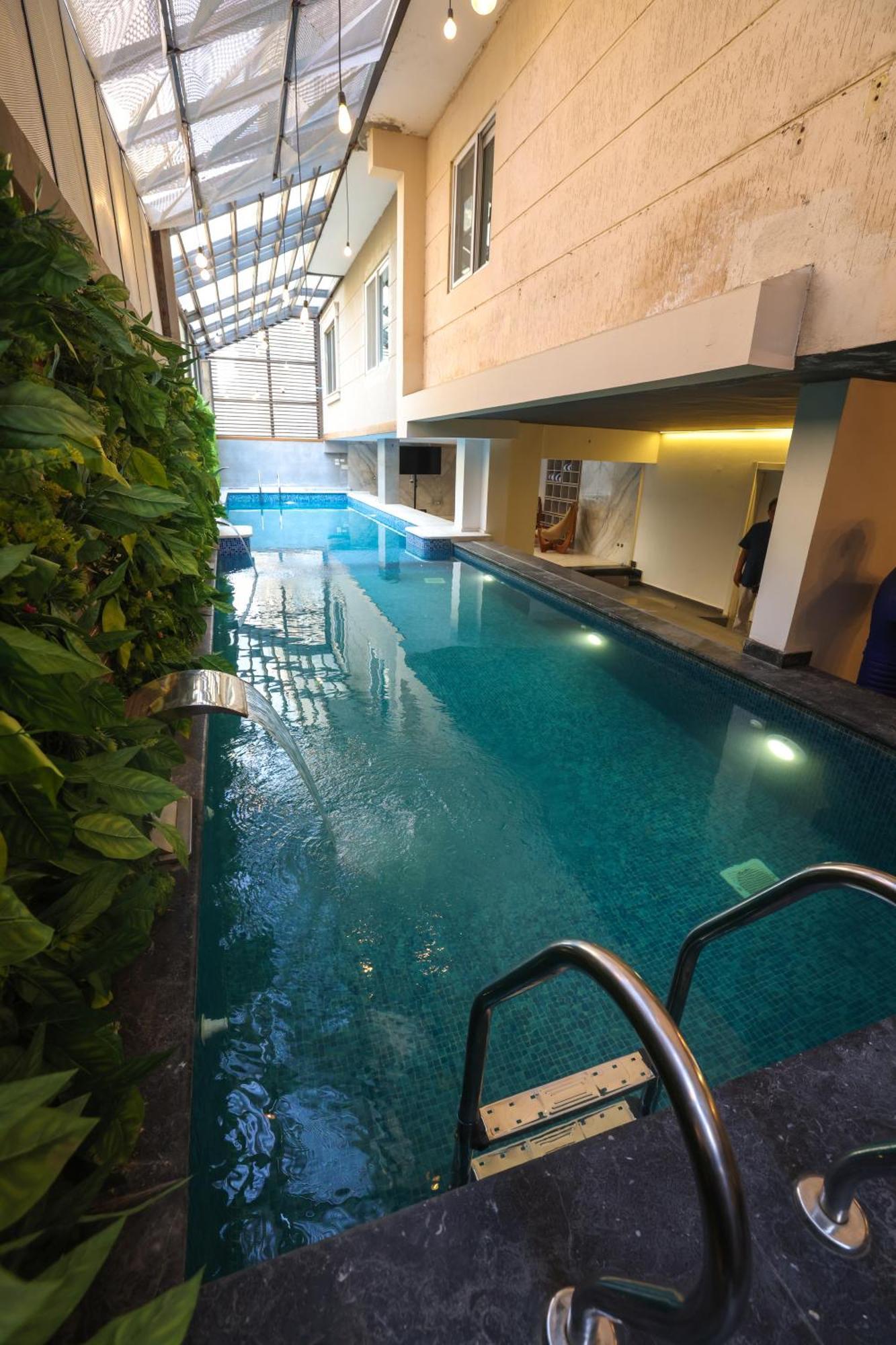 Onyx Pyramids Boutique Hotel Al Kawm al Akhdar Exterior photo